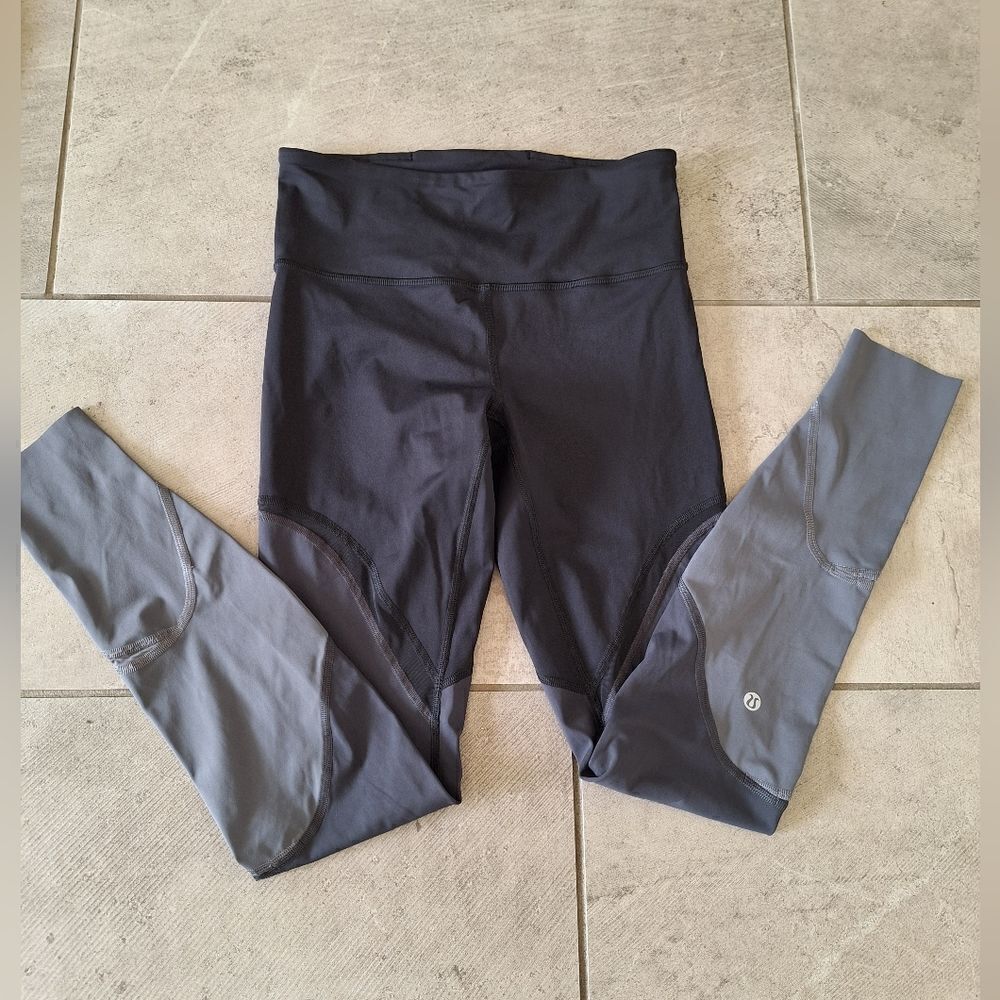 Lululemon new like multicolor‎ leggens size 6